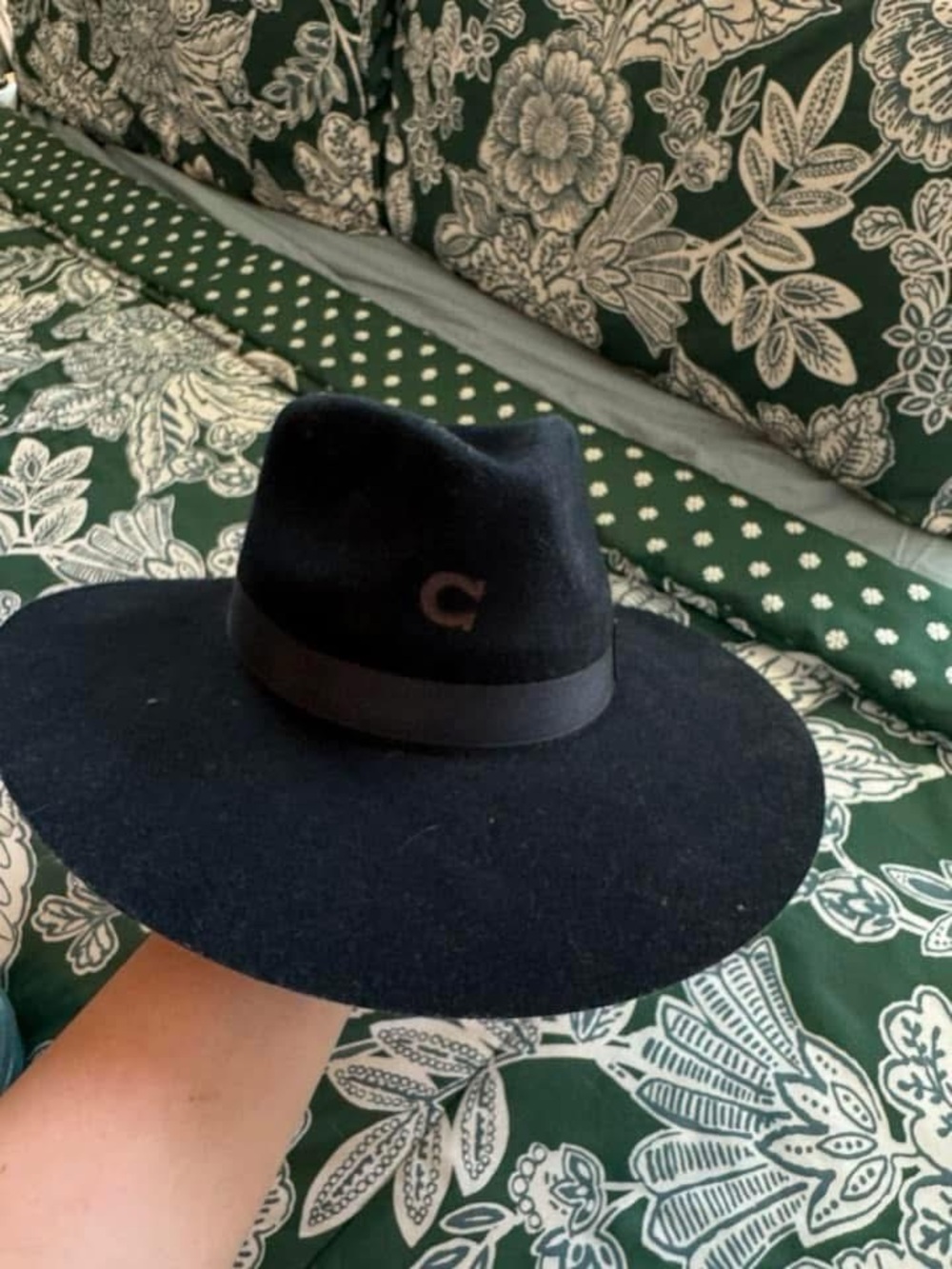 Womens Black Wide-Brim Fedora Hat with Accent 'C'